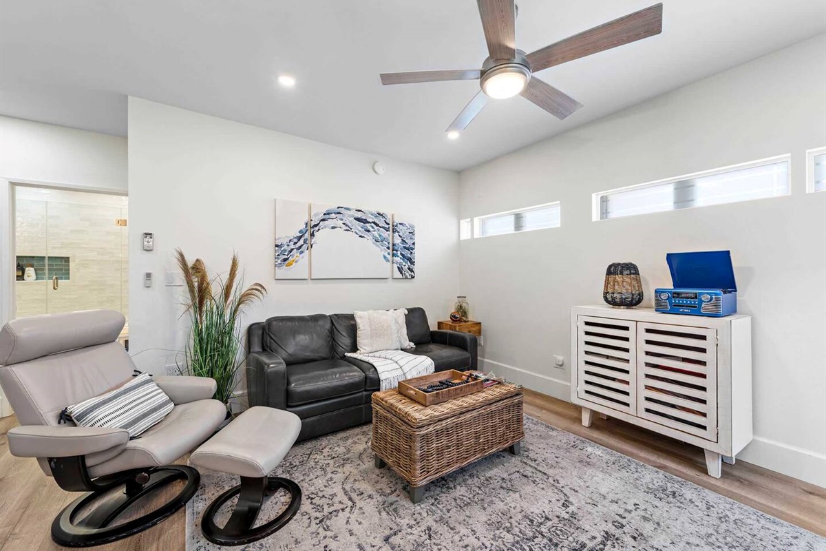 Enjoy our retro record player!