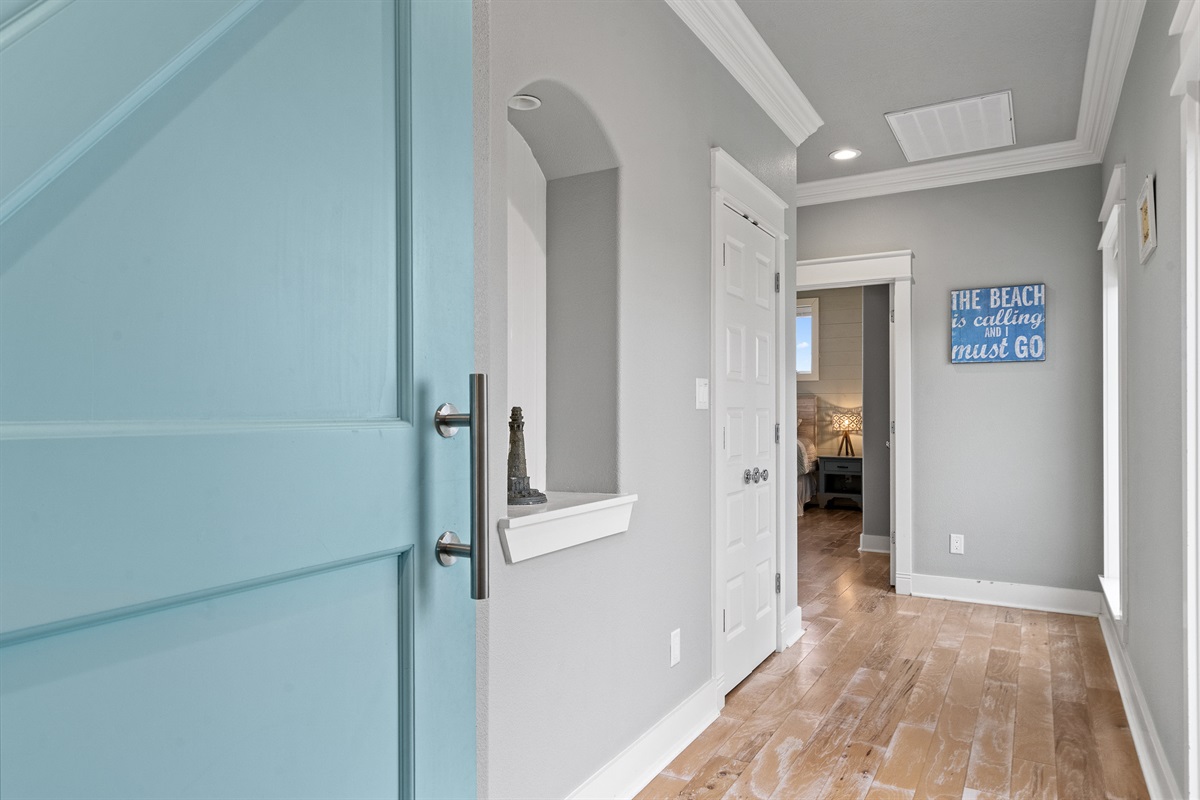 14c696e651a54659878446d15f389f19 Large | Beachhouse | Texas | TX | Vacation Homes | Galveston | Crystal Beach | Kokomo | Breezy Days | Beachfront Elegance | Sunrise Serenity | Southern Sands Property Management, LLC