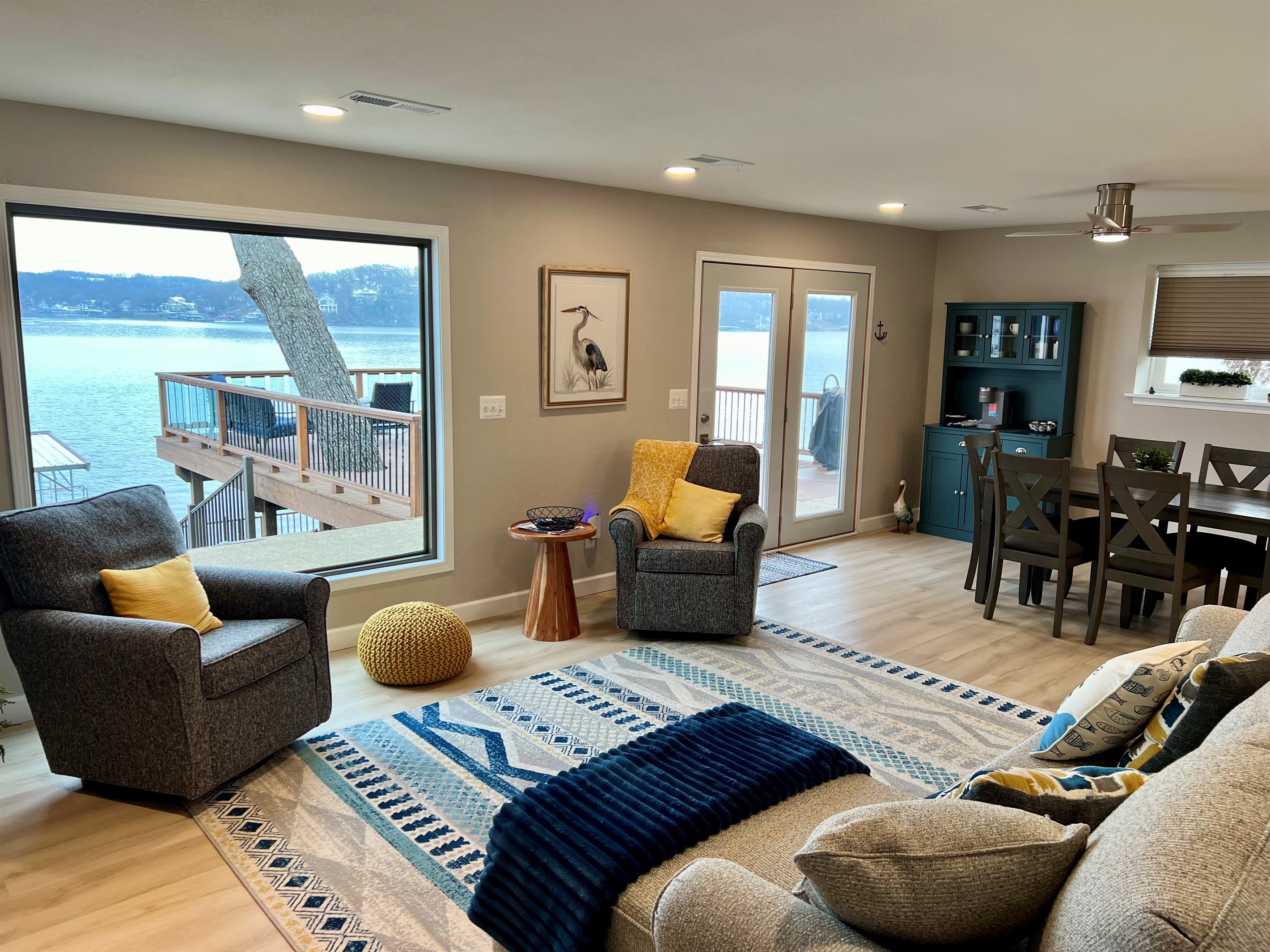 Main level living area