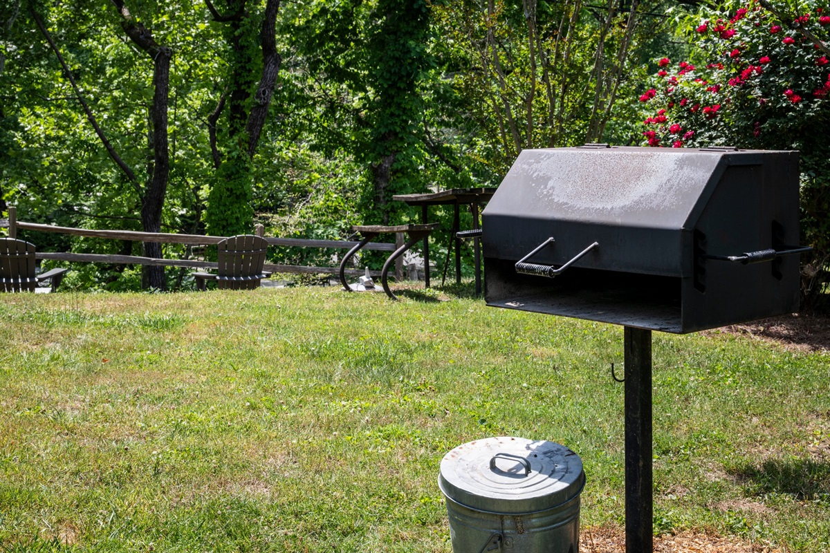 Charcoal Grill (Charcoal not provided)