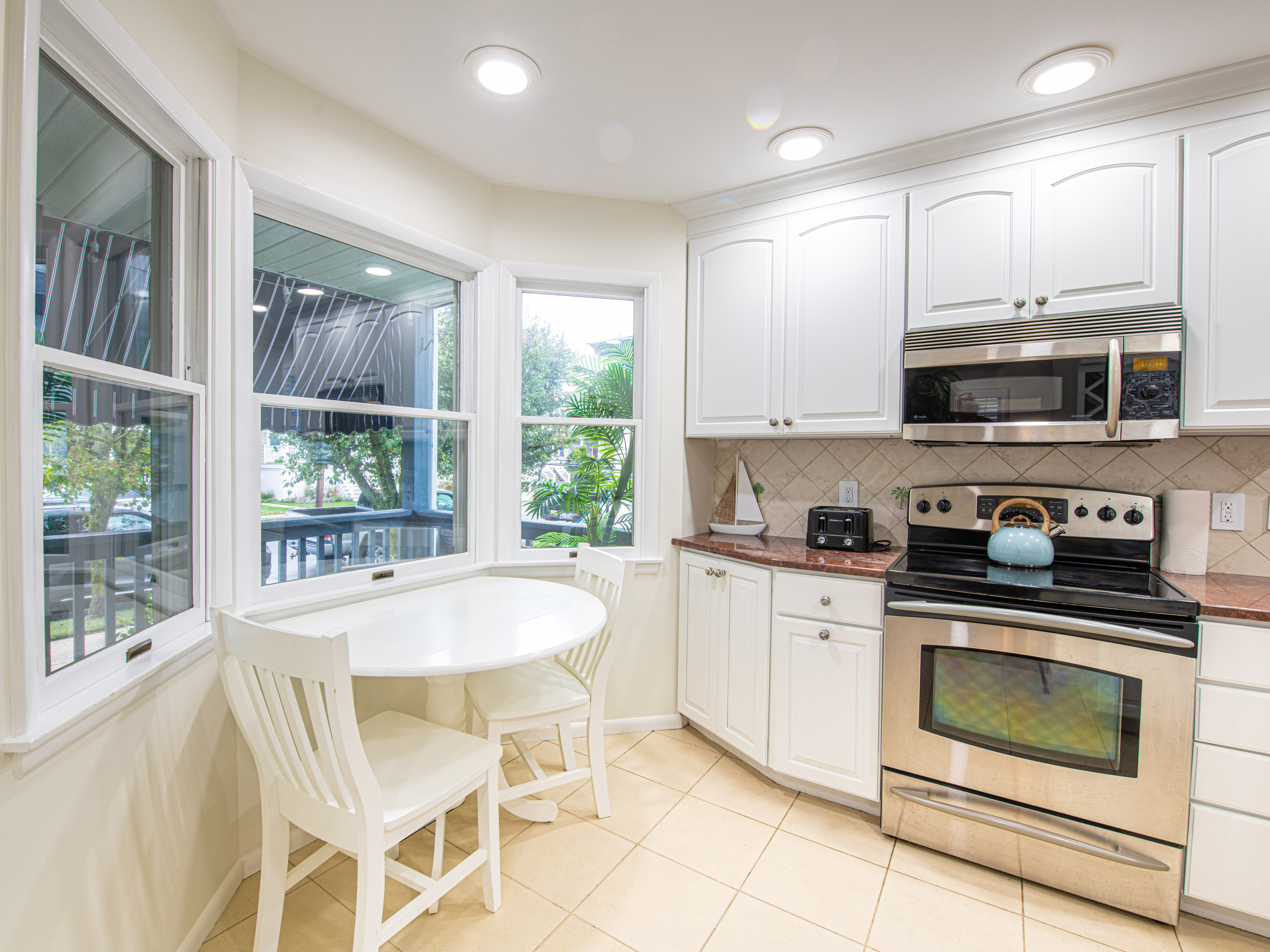 kitchen_breakfast_nook