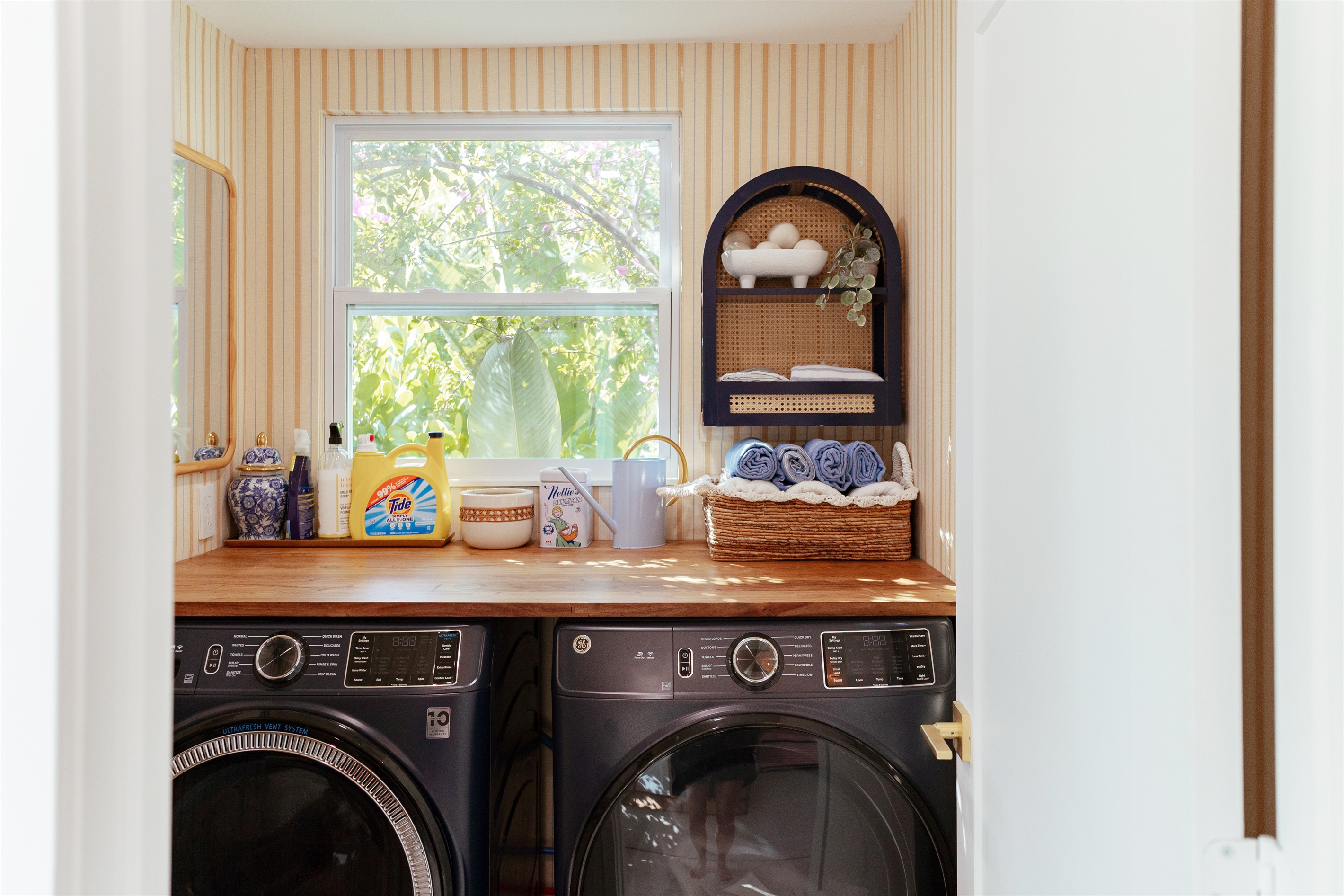 Next to the bathroom and kitchen in the main house, you'll find the laundry room.