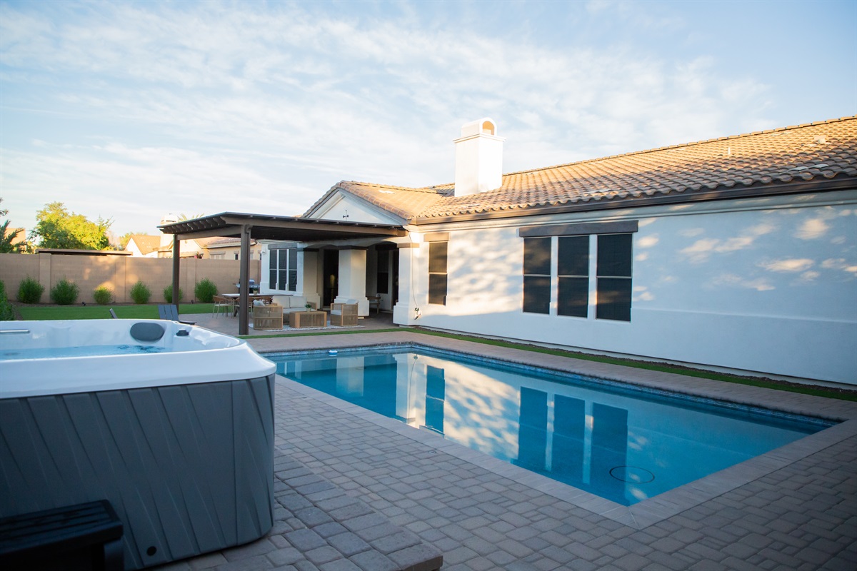 Luxe Haven Desert – 5BR • FREE Pool Heat — Luxe Haven Desert – 5BR • FREE Pool Heat | Hot Tub, Queen Creek, Arizona — photo 58