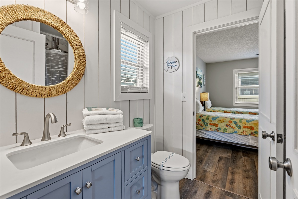 Bathroom 3 - Shared Jack-n-Jill