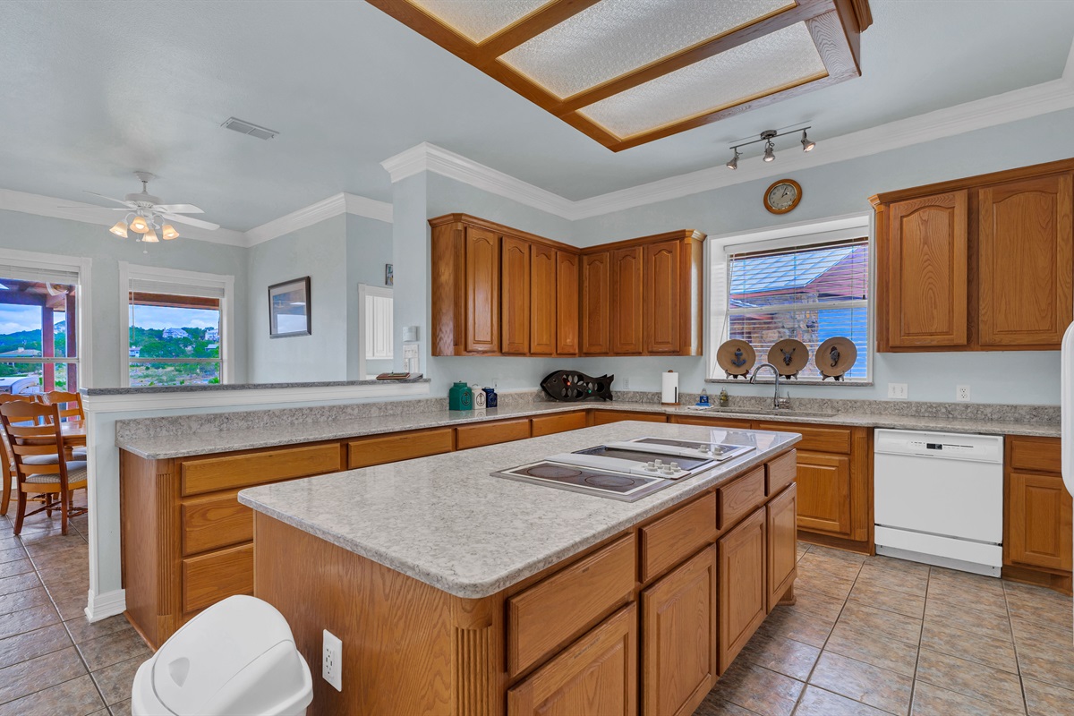 Canyon Lake Waterfront Paradise With Guest House Amz Getaways