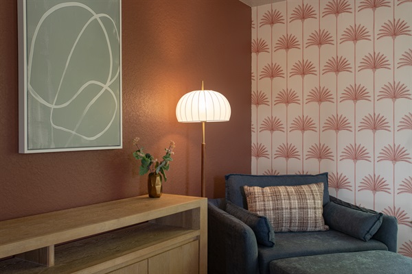 It’s giving clipboard plays, without the chalk dust.” “Designed like a strategy. Slept in like a dream.