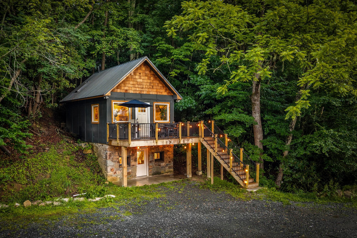 Front of Hillside Haven.