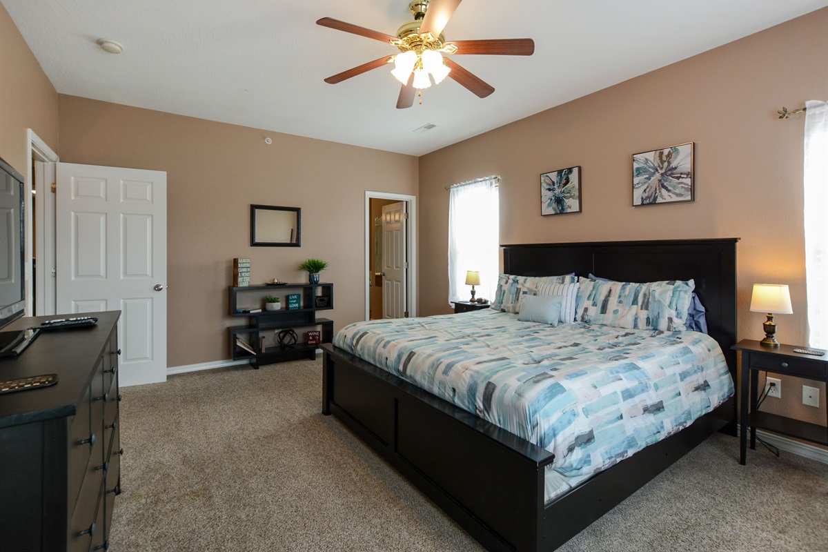 master bed room