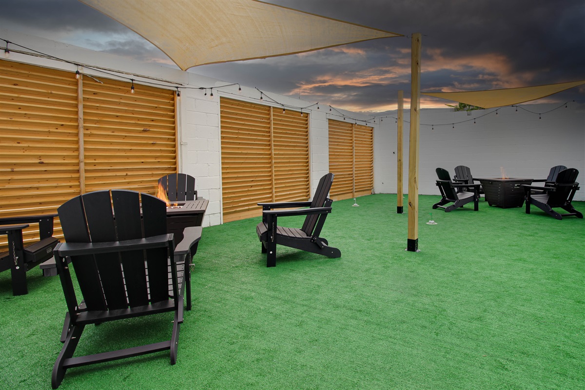 Shared Outdoor Lounge