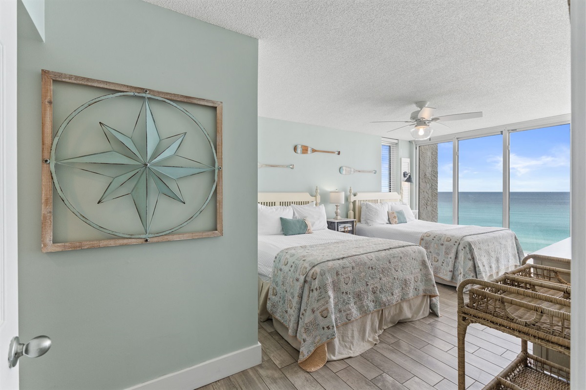 Bedroom 3 with 2 Queen Sized Beds