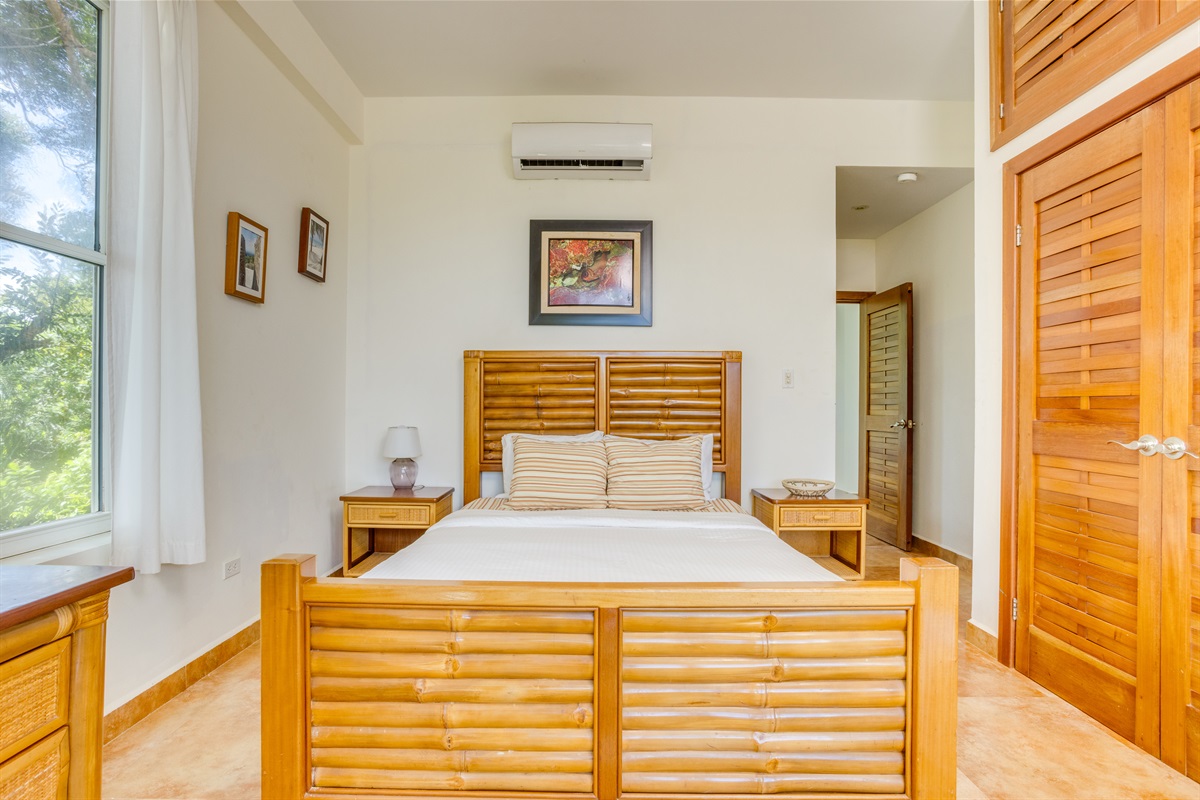 Main Bedroom with Air Conditioning