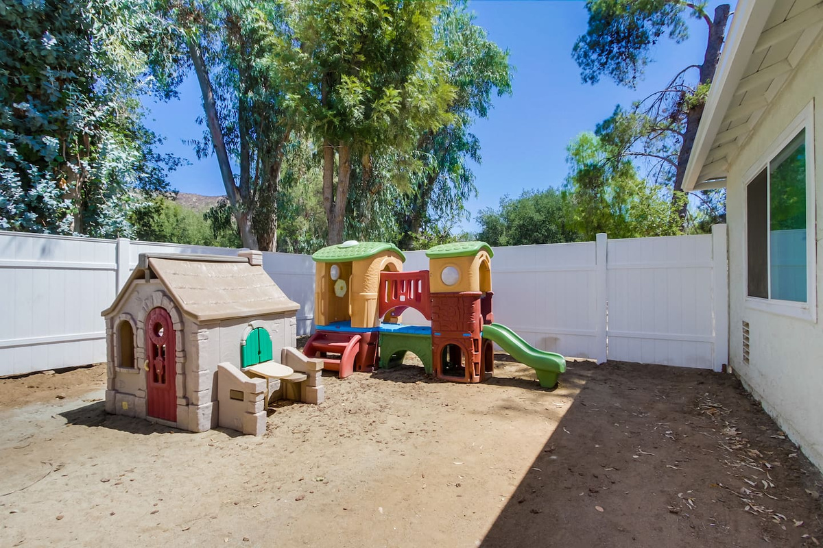 Fenced playset