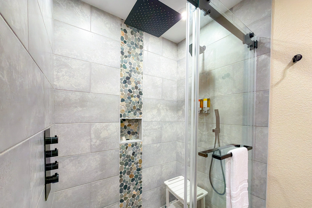 Ensuite