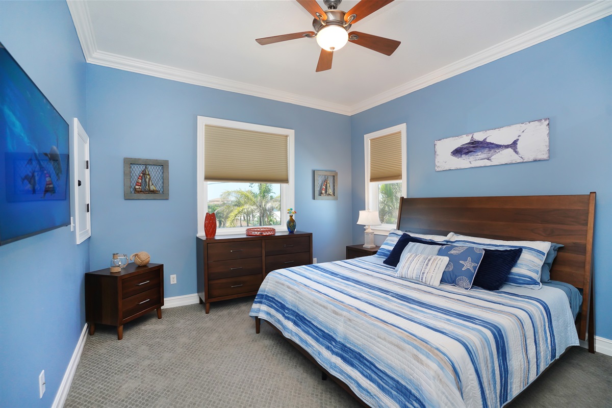 The second floor bedroom 3 has king bed, smart TV and ensuite.