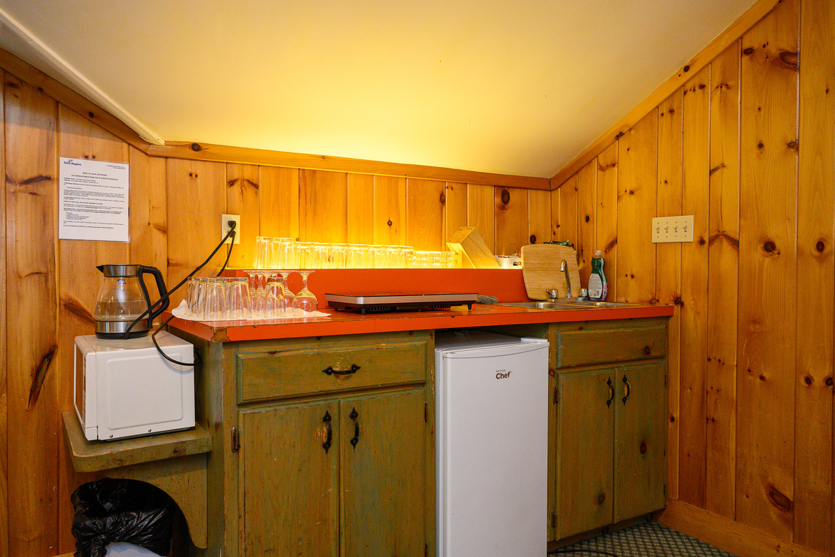Kitchenette