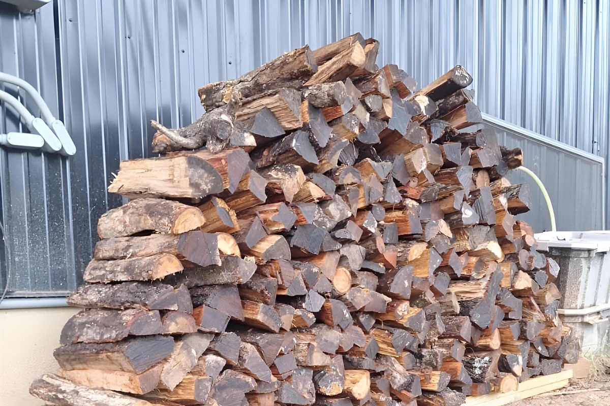 {Firewood} Cozy nights ahead!