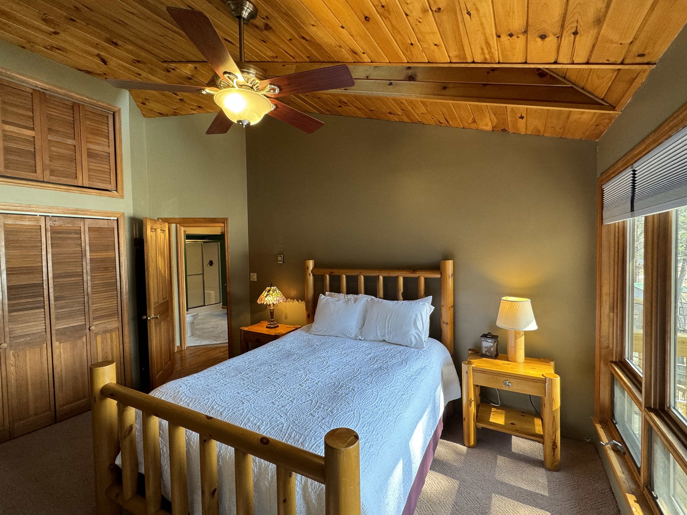 Camp Havon 2nd floor master bedroom with Queen bed.