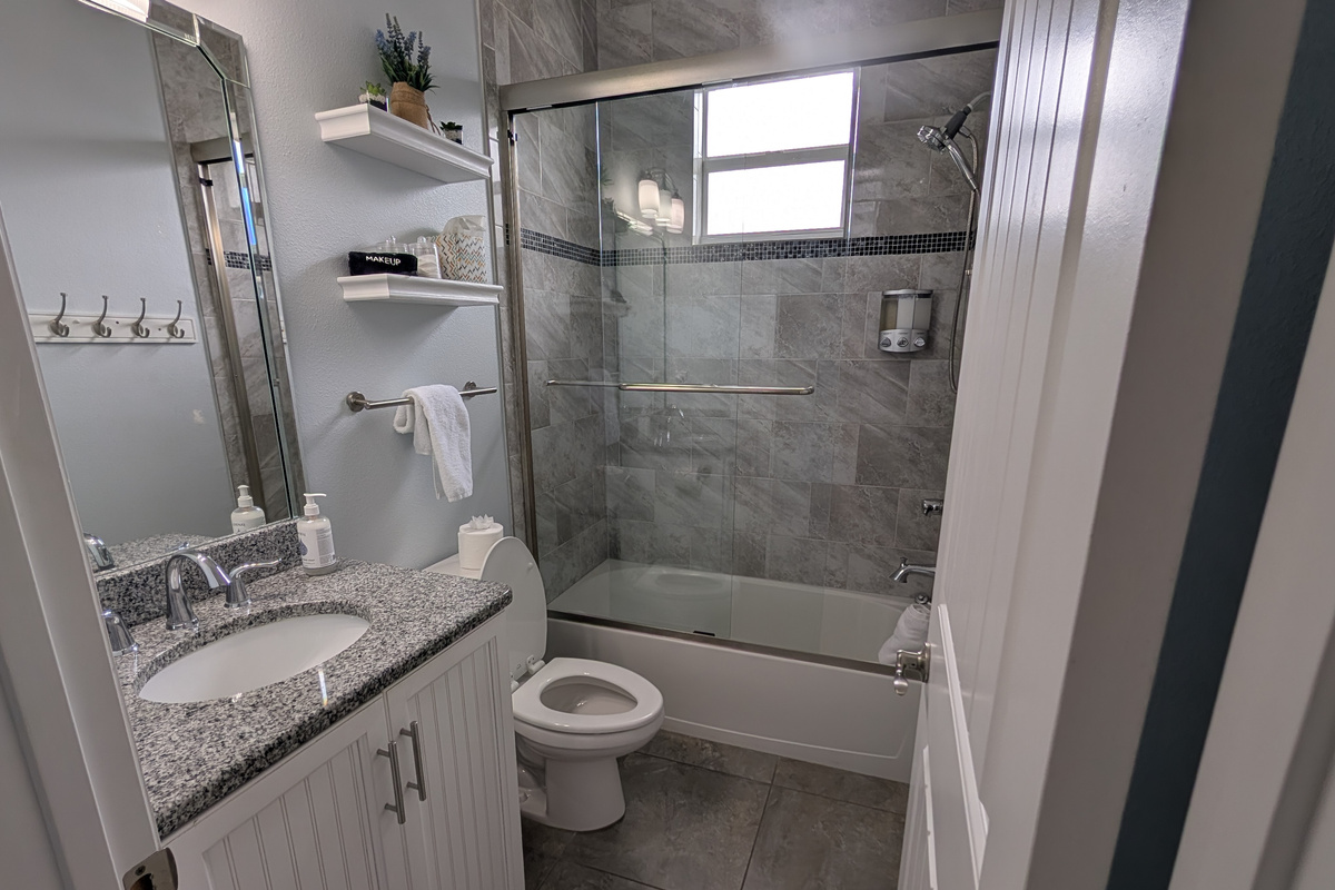 Bathroom 2