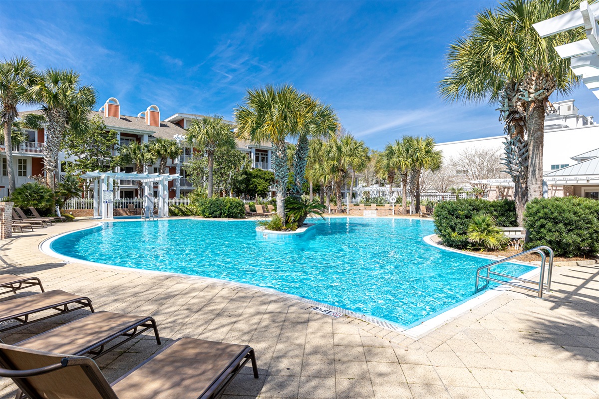 Tropical Pool