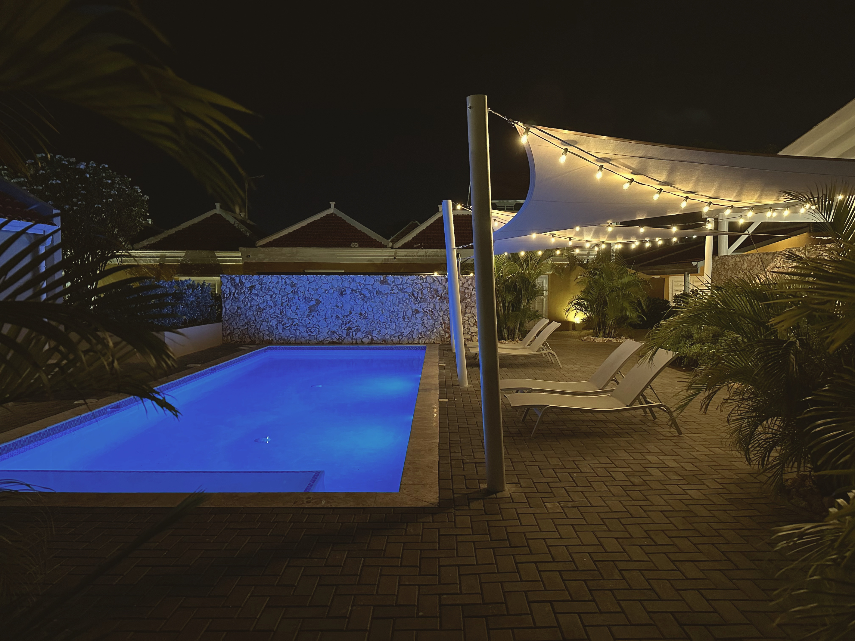 Villa Grandi Estate – Pool by night