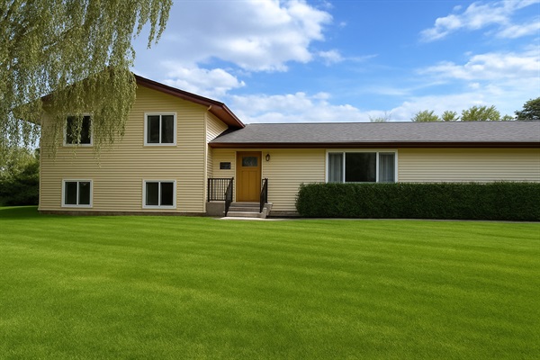 Front yard - 2 car attached garage