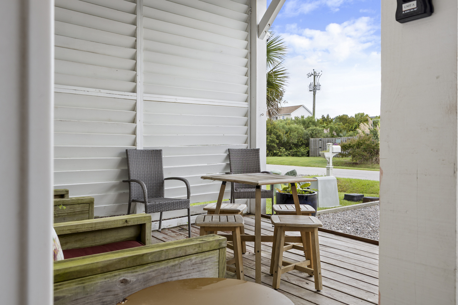 Enjoy your favorite eats & sips on the front patio