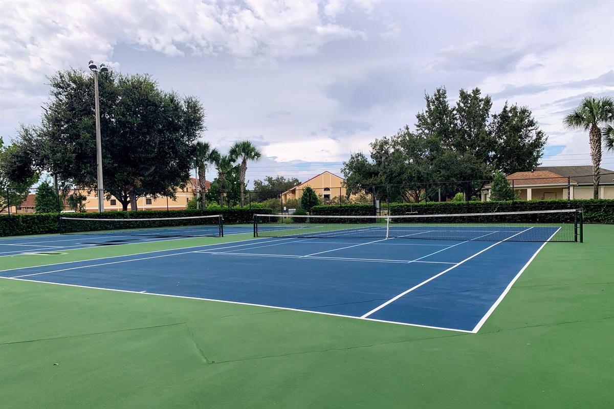 Tennis/Pickleball Courts