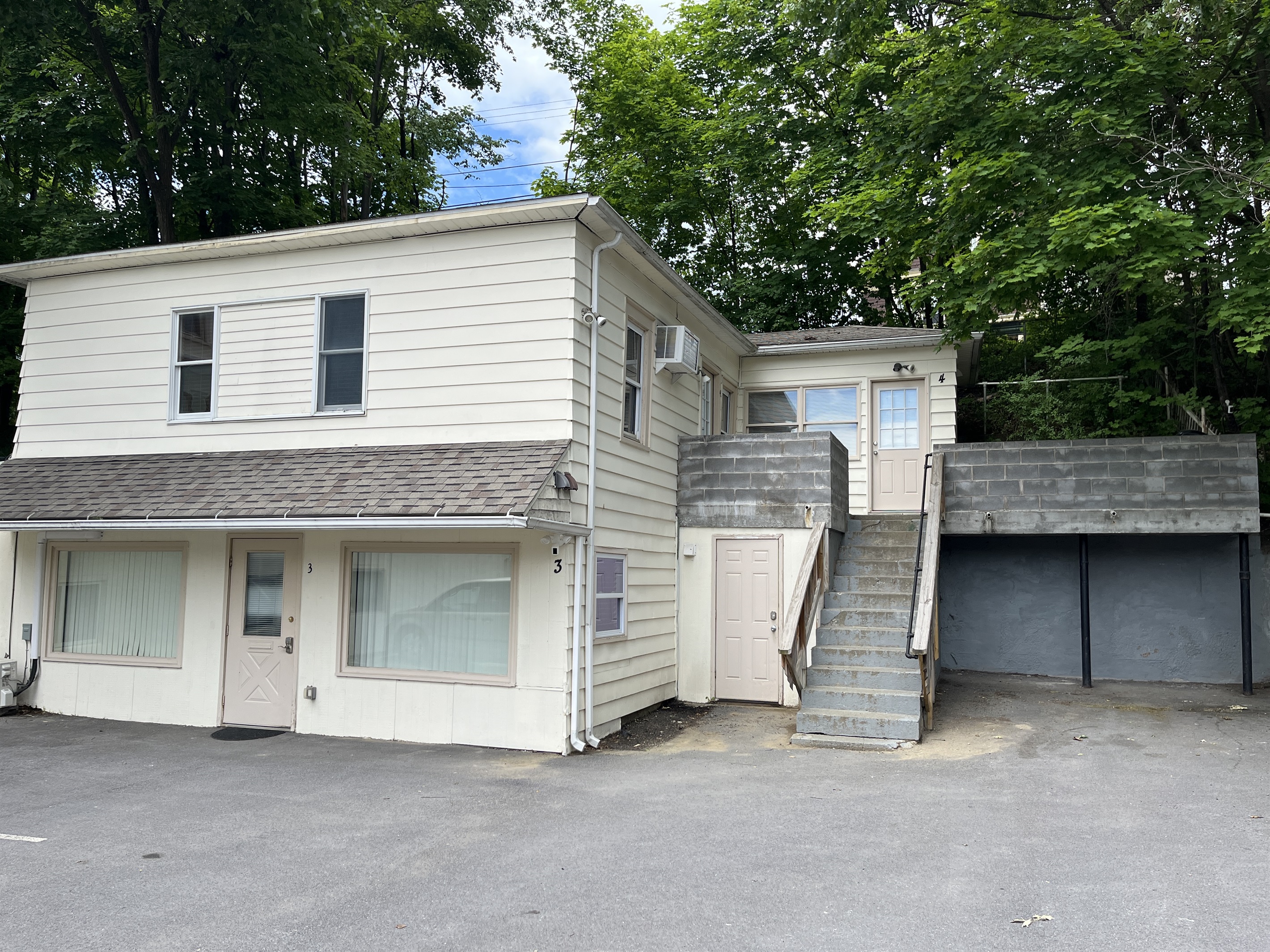 City Fox 3 - lower level