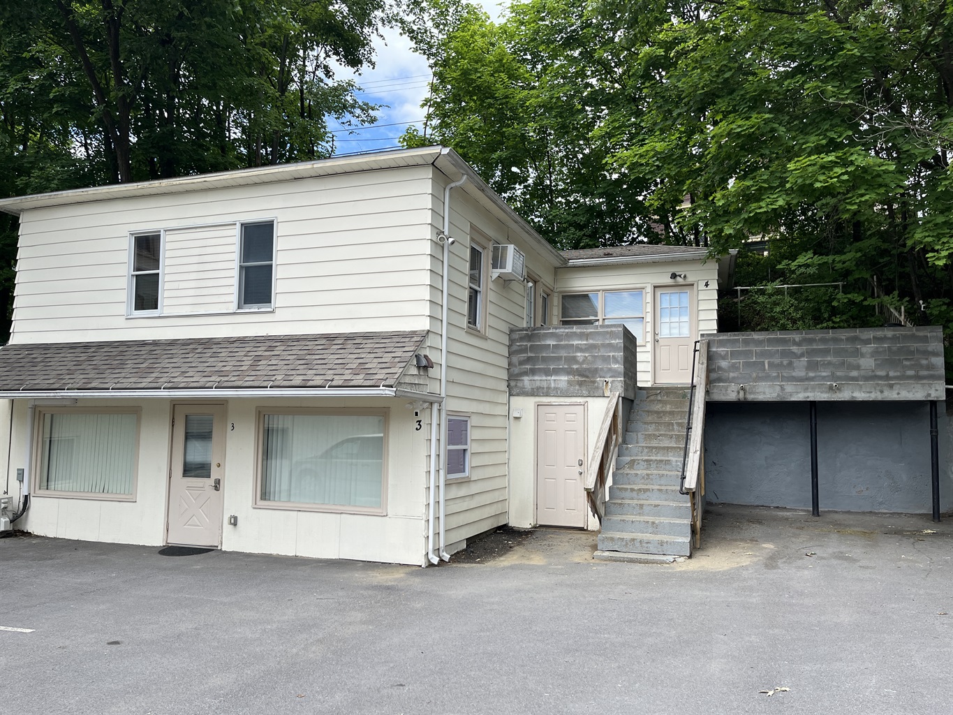 City Fox 3 - lower level