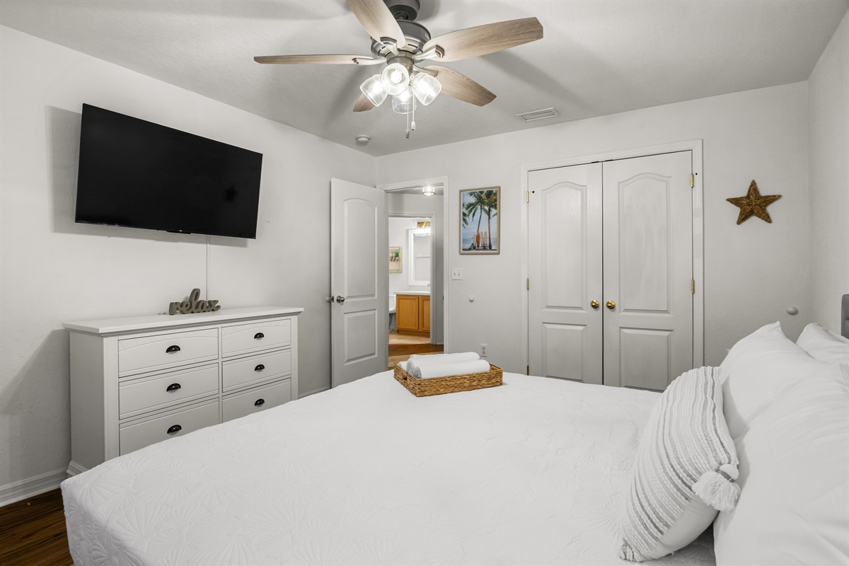 Bedroom 3. 50 inch Roku smart TV.