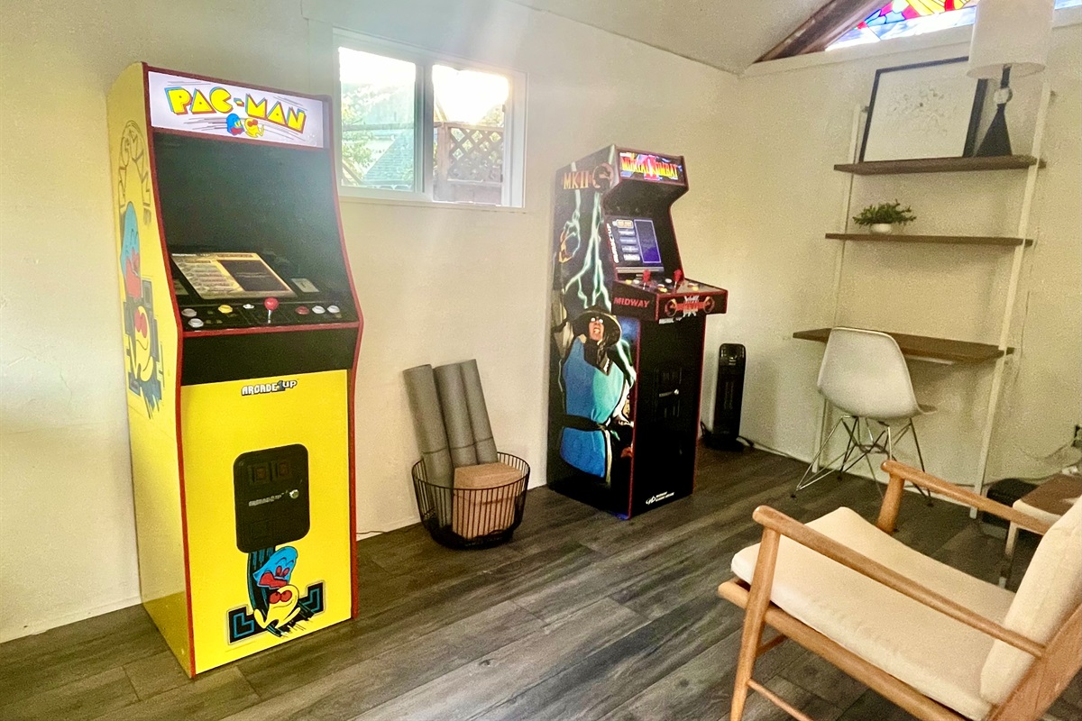 Zoom room, game room, yoga room