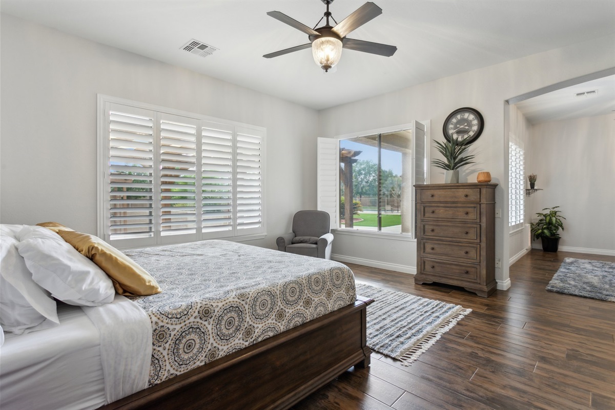 Desert Cove Escape | 5BR Retreat w/ Pool & Casita — Desert Cove Escape | 5BR Retreat w/ Pool & Casita, Surprise, Arizona — photo 56
