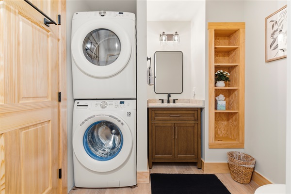 Fresh clothes, fresh start: our in-unit laundry makes it easy to stay adventure-ready throughout your Bethel stay.