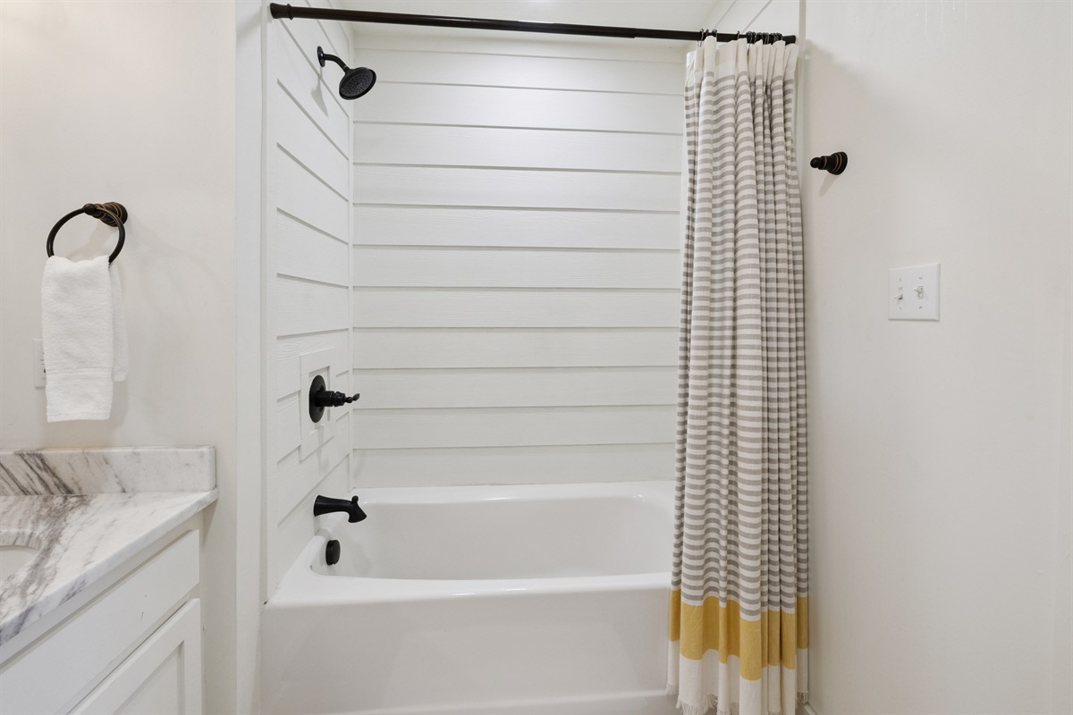 Tub Shower