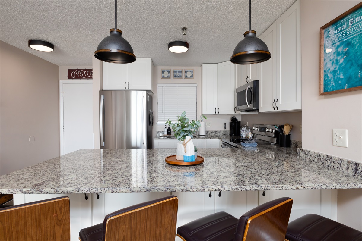 Spacious kitchen island