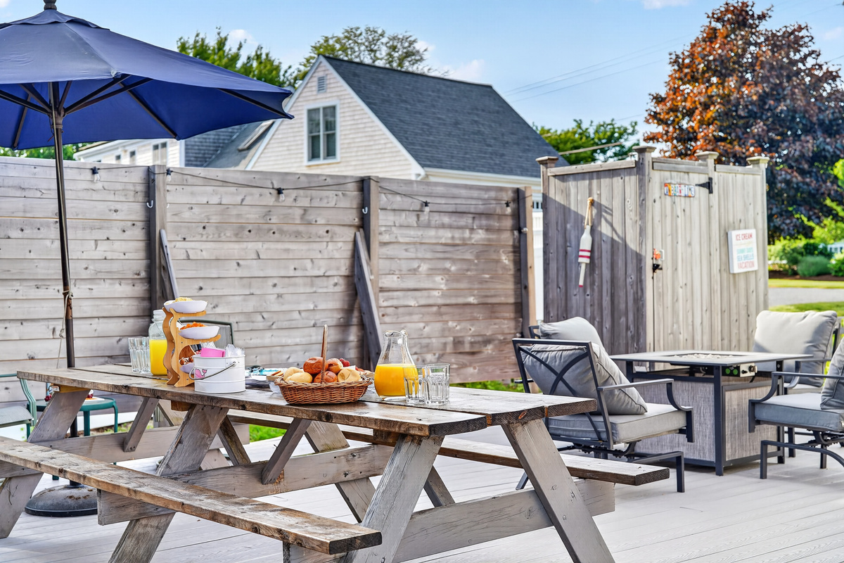 Private backyard oasis with dining, lounge seating, and plenty of space to gather with family and friends.