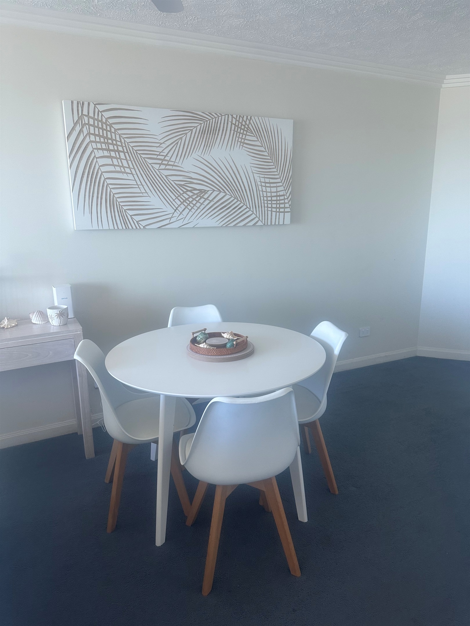 4 seater Dining 