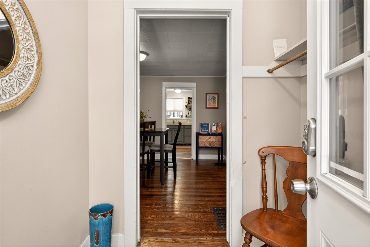Main floor entryway 