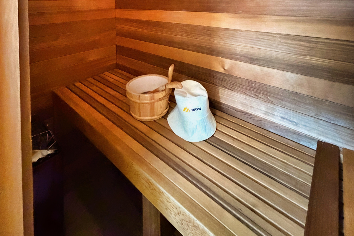 Sauna in lower level ensuite bathroom