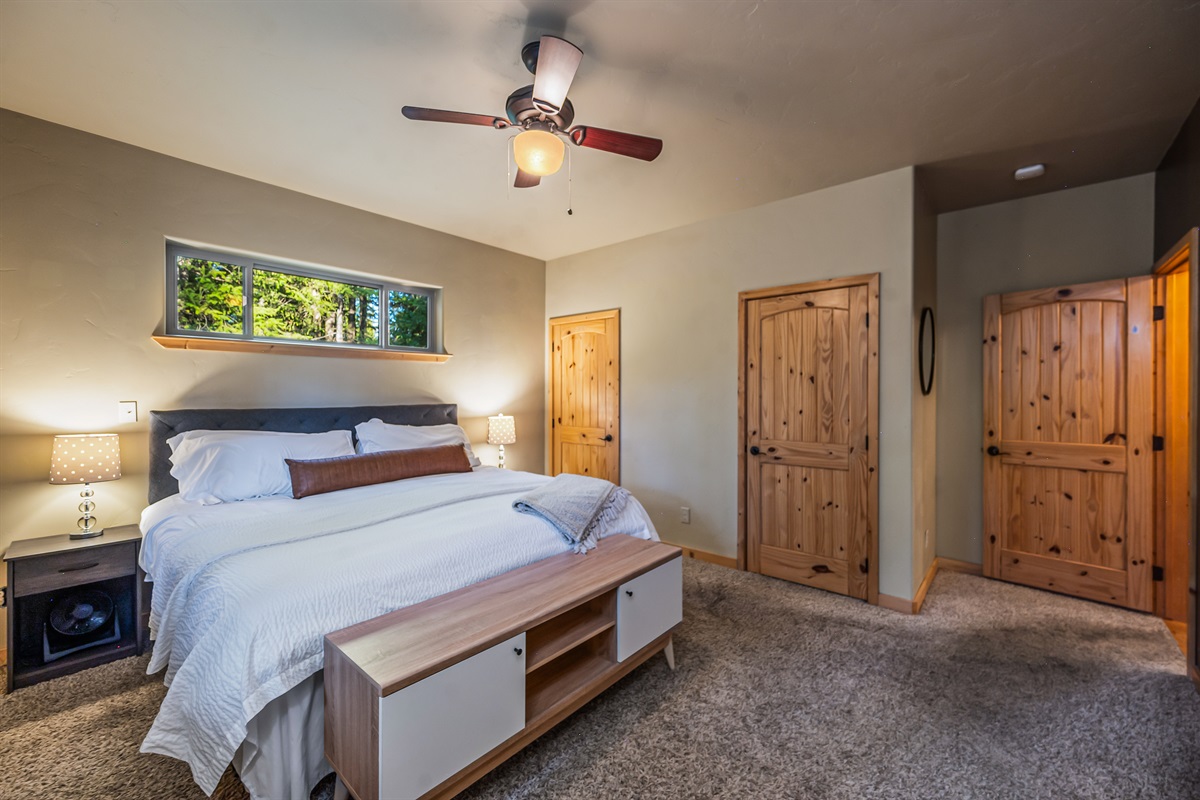 Primary Bedroom with 2 Closets and en-suite bathroom