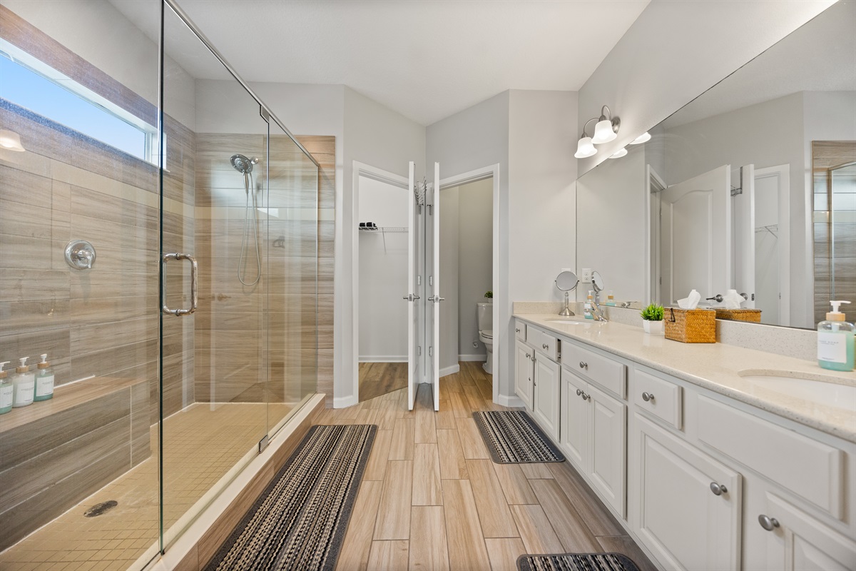 Luxurious bathroom