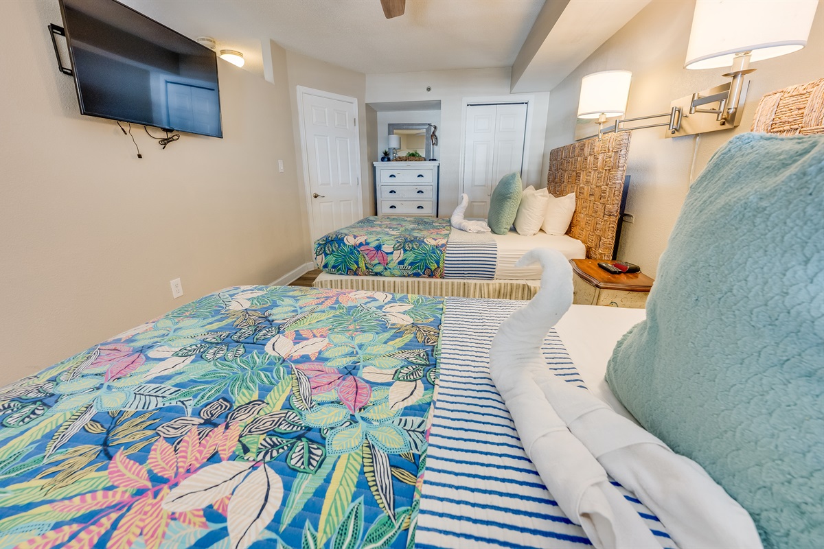 Stunning Bedroom ✨ Beautifully Decorated 🛏️💫