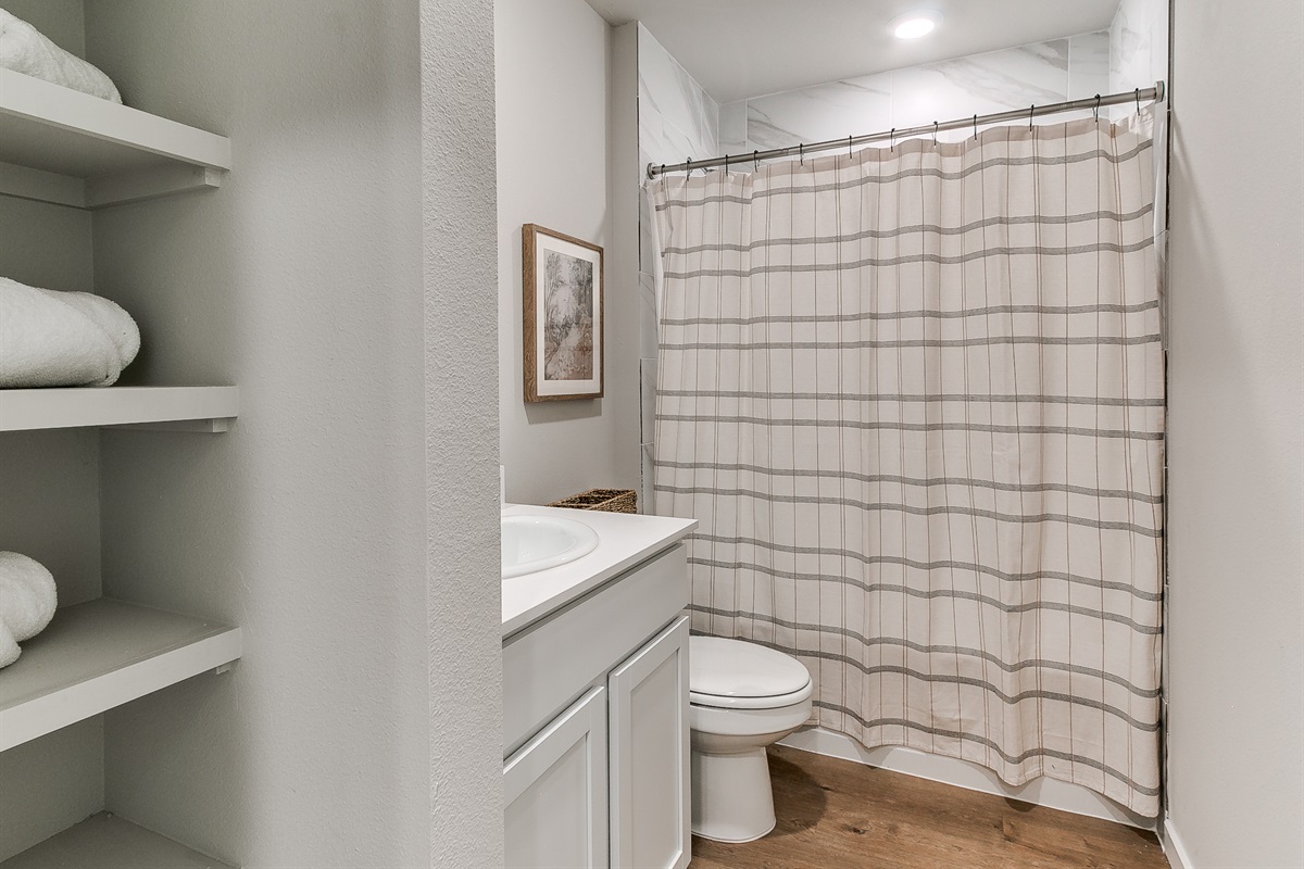 Guest Bathroom