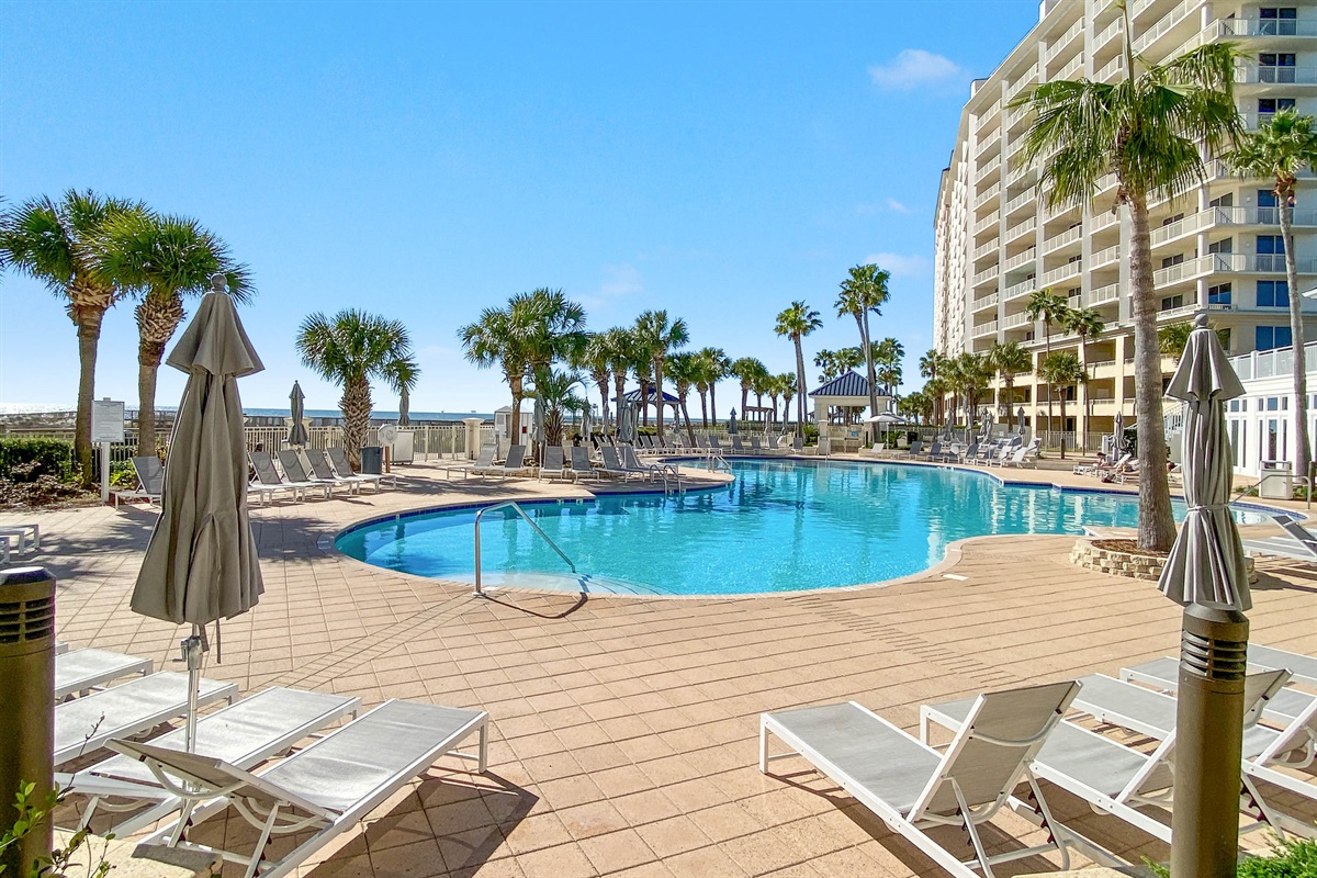 Dive into an exclusive world of luxury. The Beach Clubhouse outdoor pool is a private oasis reserved for guests with amenity wristbands. Enjoy your private cabana, soak up the sun, and experience an unforgettable level of relaxation.