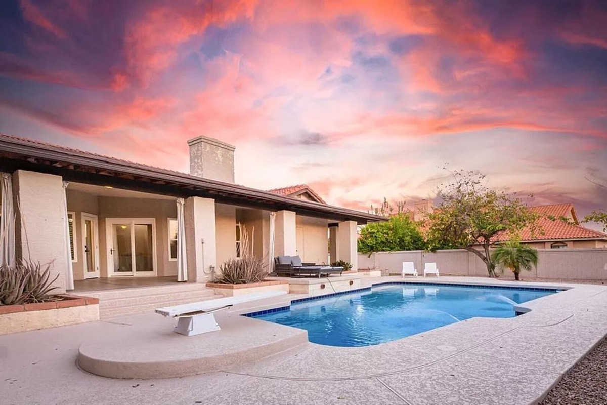 Take a refreshing dip or relax in the heated pool with stunning sunset skies and total privacy for the ultimate getaway.