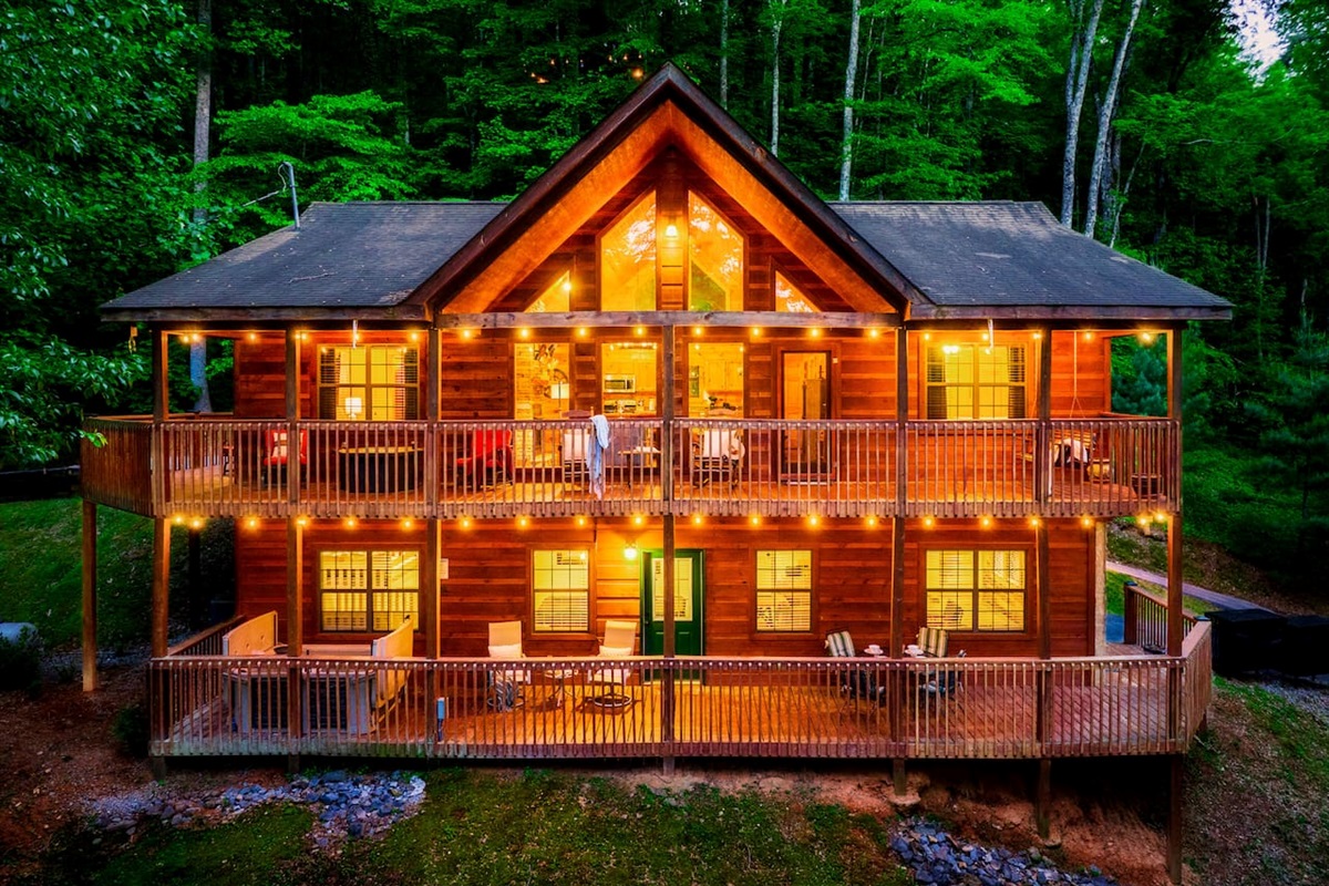 Beautiful cabin ready to welcome you!