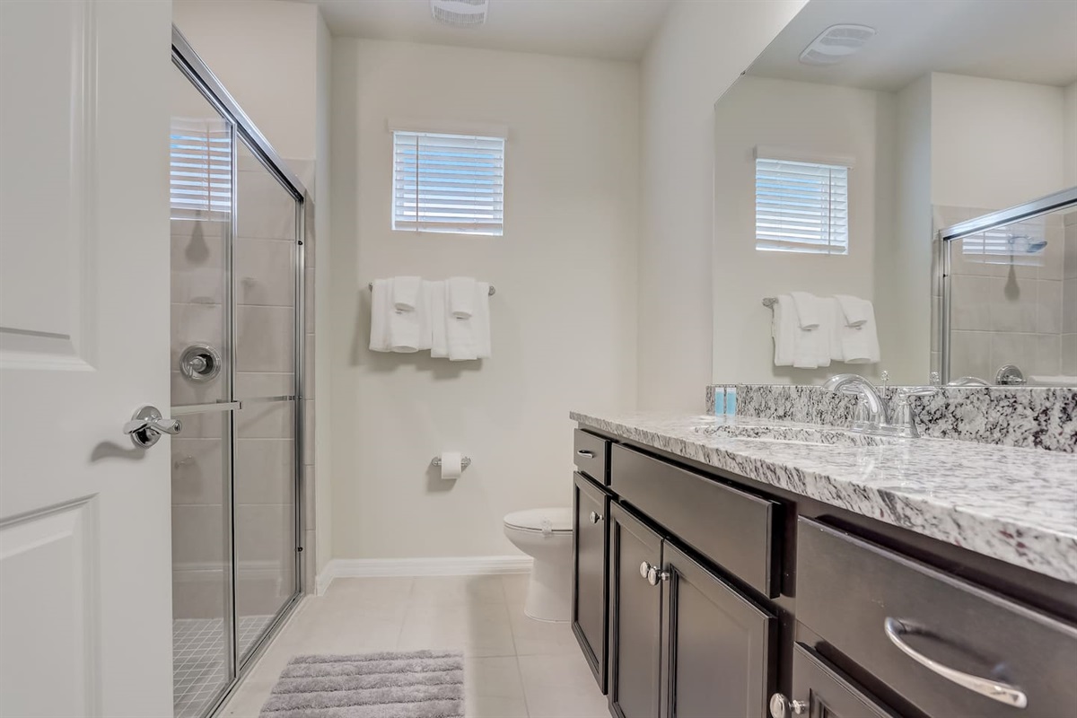 Full Bathroom | 1st Floor