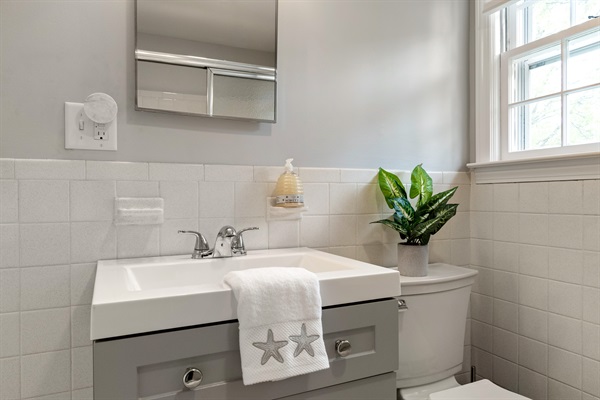 Enjoy the convenience of towels plus shampoo, conditioner, and body wash, all ready for you!