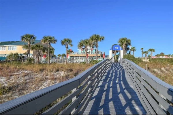 Public Entrance @ Beach