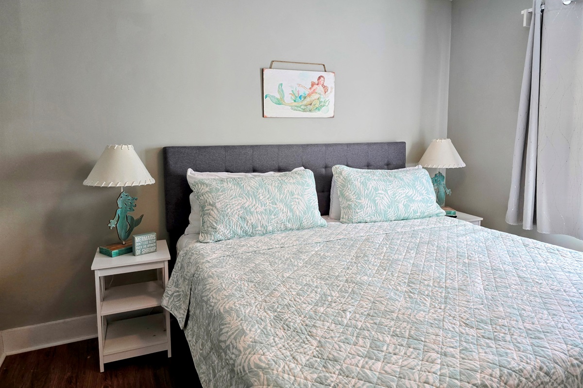 King Mermaid Bedroom 1st Floor
